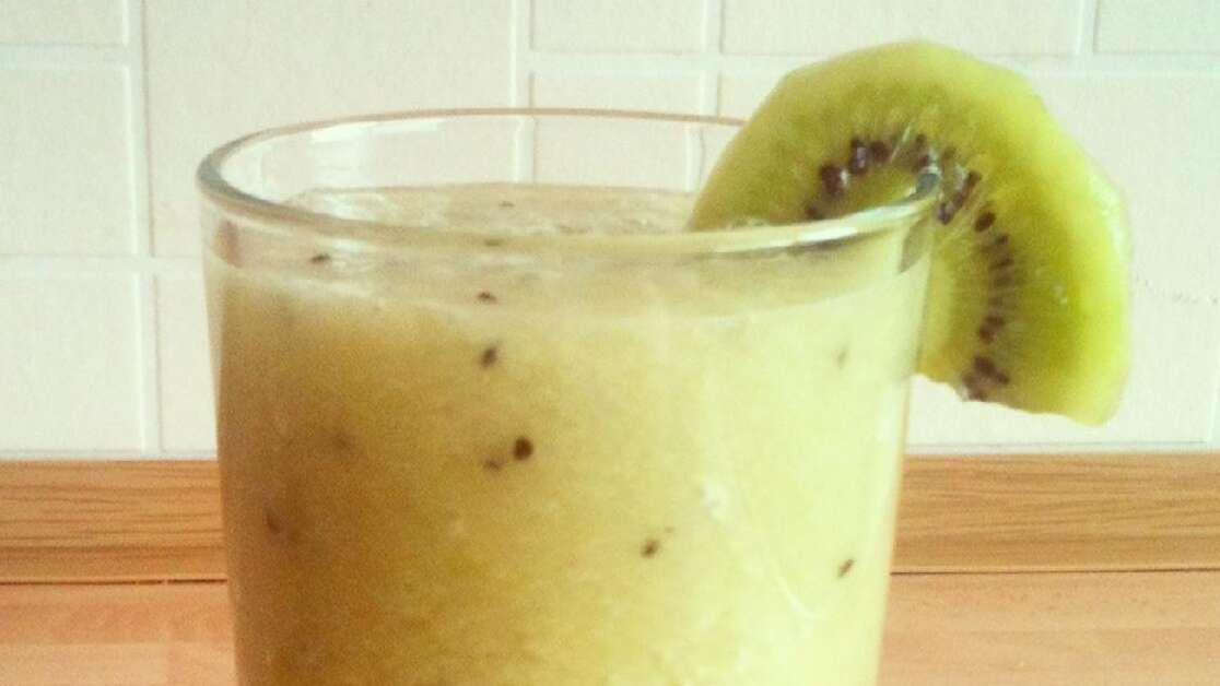 Suco de maçã, melão e kiwi